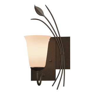 Hubbardton Forge - 205122-SKT-RGT-05-GG0035 - Forged Leaf Sconce - Leaf - Bronze