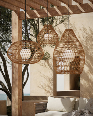 Fishtrap One Light Pendant in Natural/Black/Frosted White