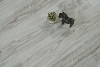 Luxury Vinyl Flooring 7 x 48 x 7mm 20 mil in Weathered Grey