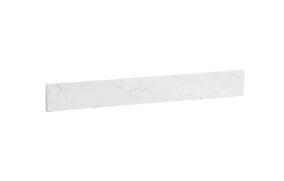 Backsplash in Calacatta White