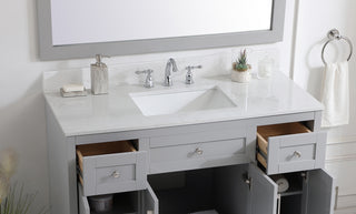 Backsplash in Calacatta White
