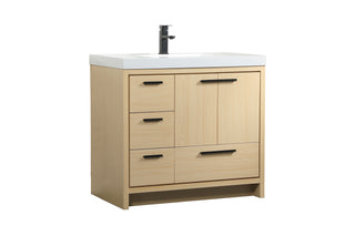 Wyatt Bathroom Vanity Set in Maple