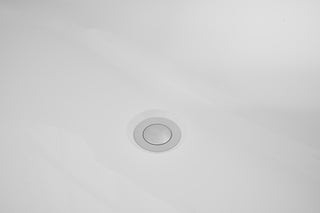 Odette Bathtub in Glossy White