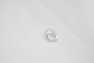 Odette Bathtub in Glossy White