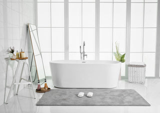 Odette Bathtub in Glossy White