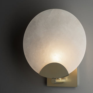 Callisto Callisto 1-Light Sconce in Modern Brass