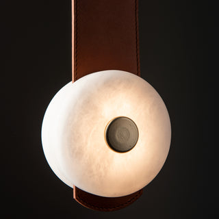 Snaps Snaps Small LED Pendant in Modern Brass