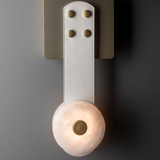 Snaps Snaps LED Sconce in Modern Brass