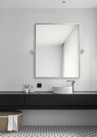 Rectangle pivot mirror 24x20 inch in silver