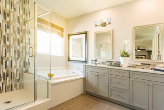 Cassie 3 lights bath sconce in brass with clear shade