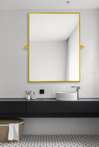 Rectangle pivot mirror 24x32 inch in gold