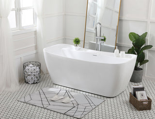 67 inch soaking bathtub in glossy white
